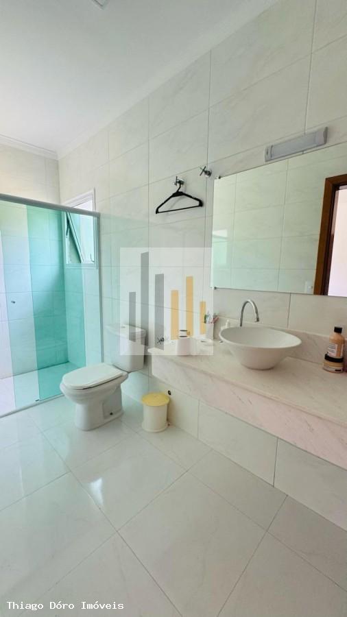 Casa à venda com 3 quartos, 250m² - Foto 20