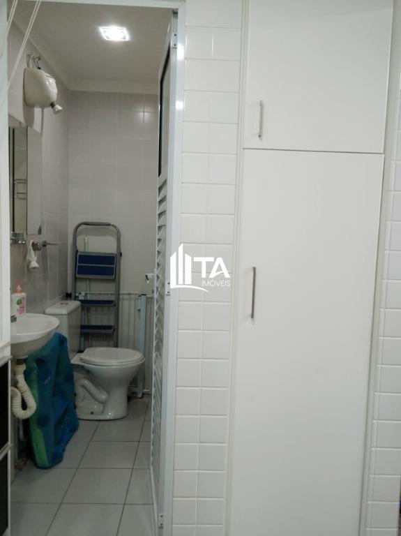 Apartamento à venda com 3 quartos, 133m² - Foto 10