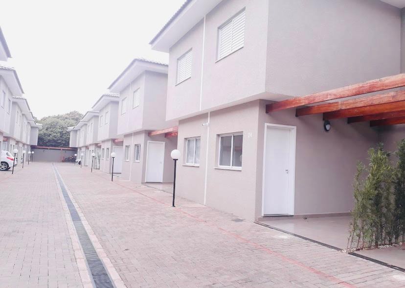Casa de Condomínio à venda com 3 quartos, 92m² - Foto 1