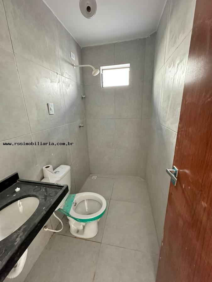 Casa à venda com 2 quartos, 56m² - Foto 3