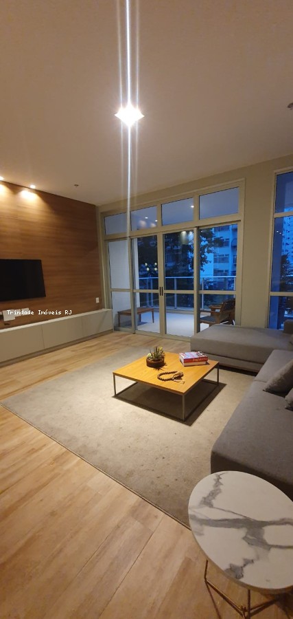 Apartamento à venda com 3 quartos, 107m² - Foto 31
