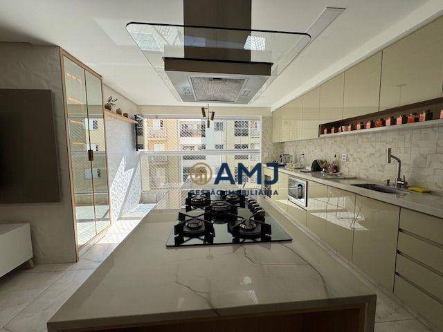 Apartamento à venda com 2 quartos, 68m² - Foto 6