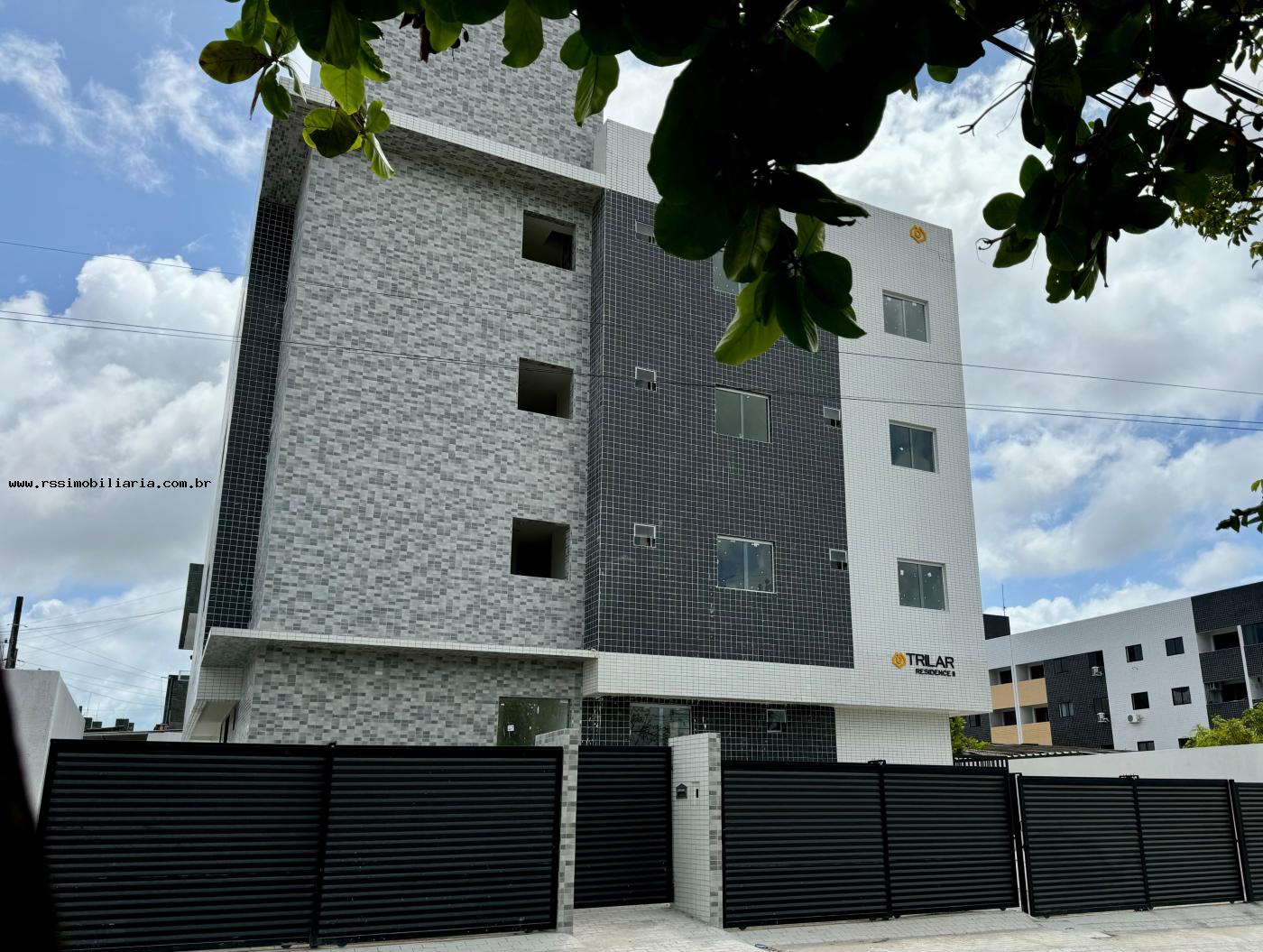 Apartamento à venda com 2 quartos, 53m² - Foto 1