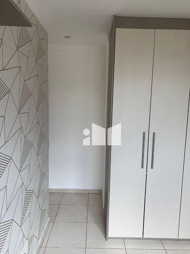 Apartamento à venda com 2 quartos, 46m² - Foto 11