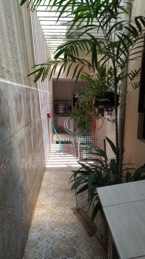 Casa à venda com 4 quartos, 200m² - Foto 10