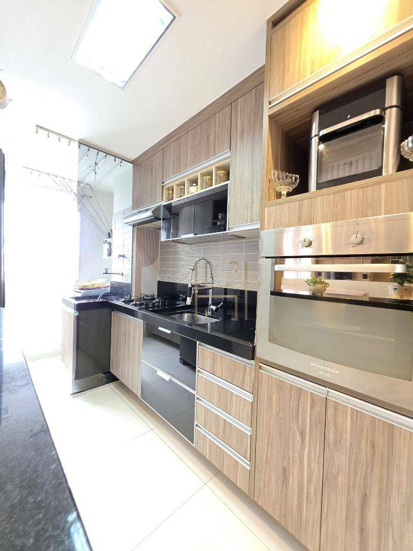 Apartamento à venda com 2 quartos, 1m² - Foto 21