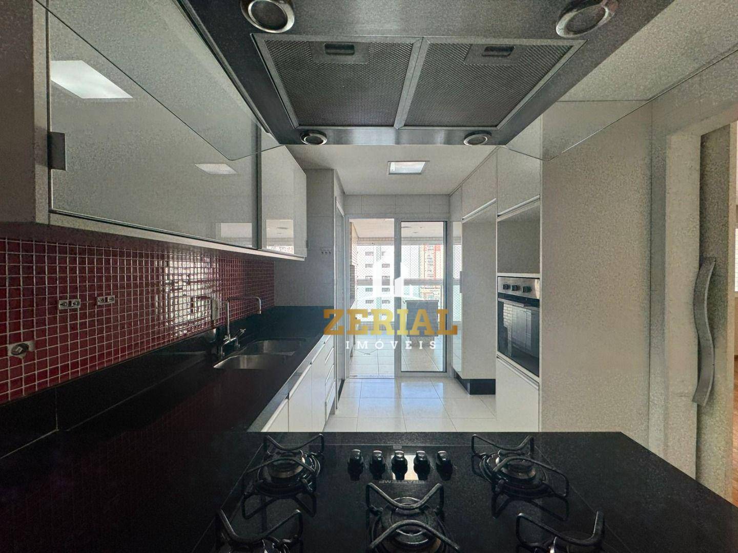 Apartamento à venda com 3 quartos, 142m² - Foto 13
