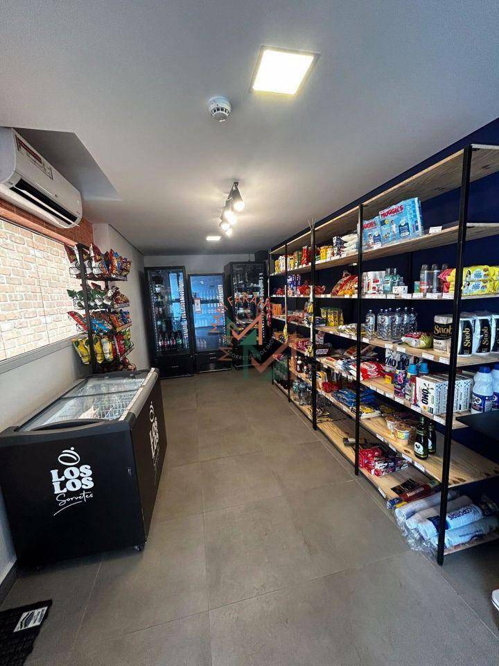 Apartamento à venda com 3 quartos, 128m² - Foto 18