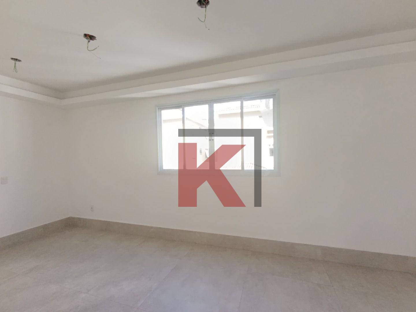 Casa à venda com 3 quartos, 175m² - Foto 4