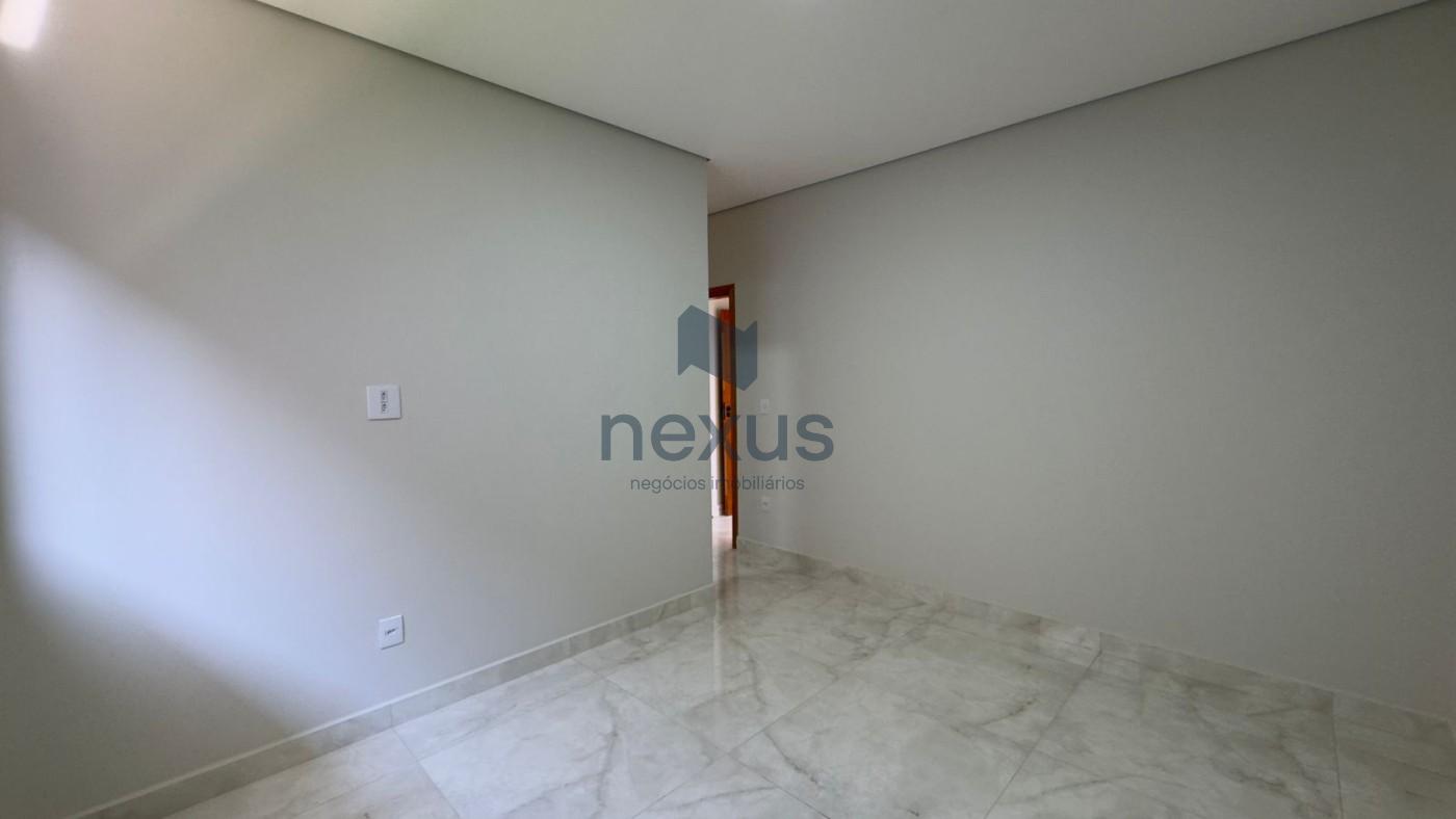 Casa à venda com 3 quartos, 305m² - Foto 17