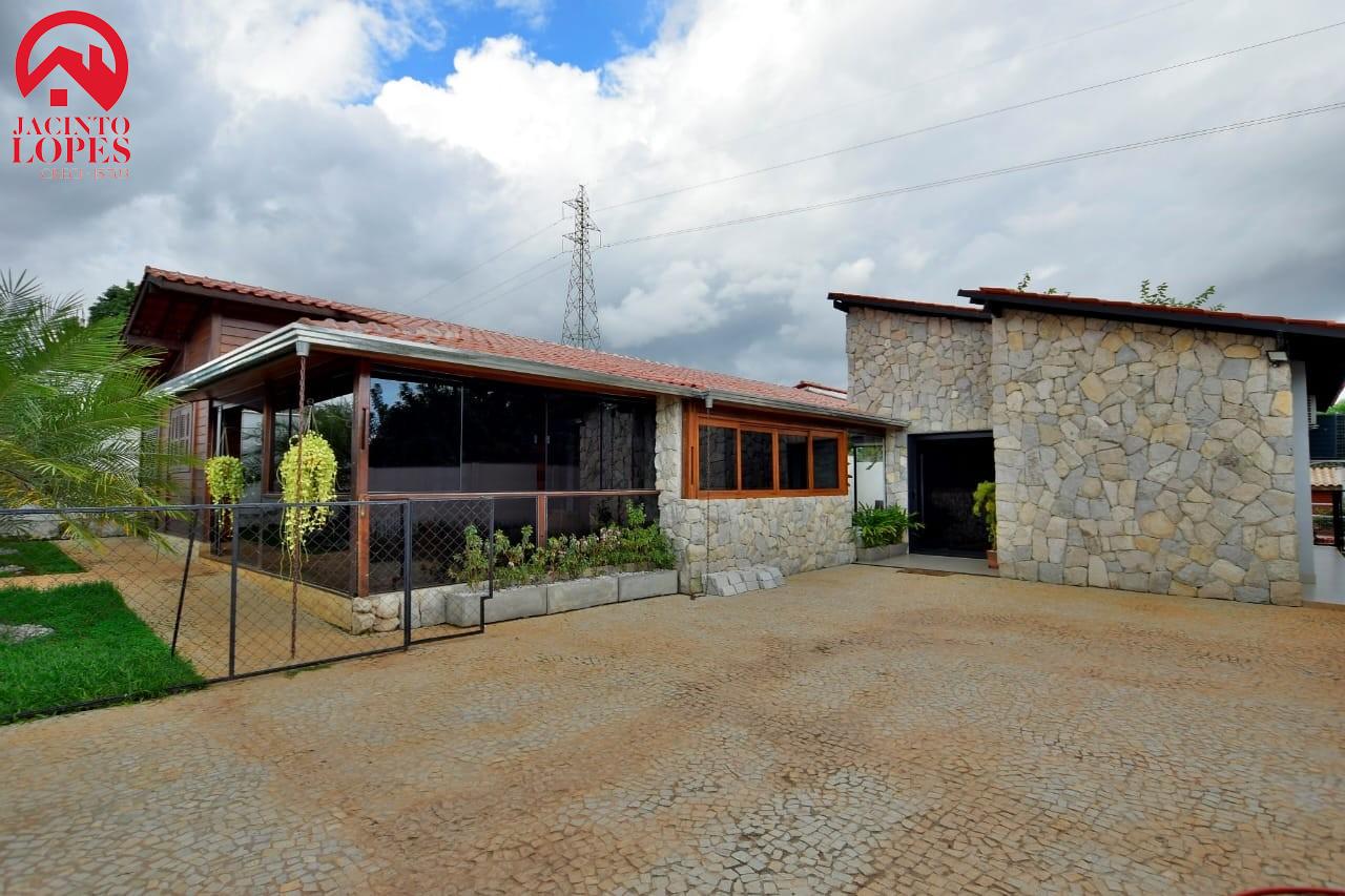 Casa de Condomínio à venda com 3 quartos, 300m² - Foto 2