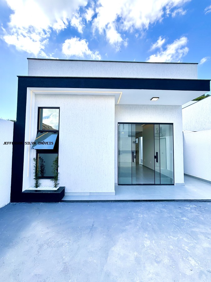 Casa à venda com 2 quartos, 56m² - Foto 2