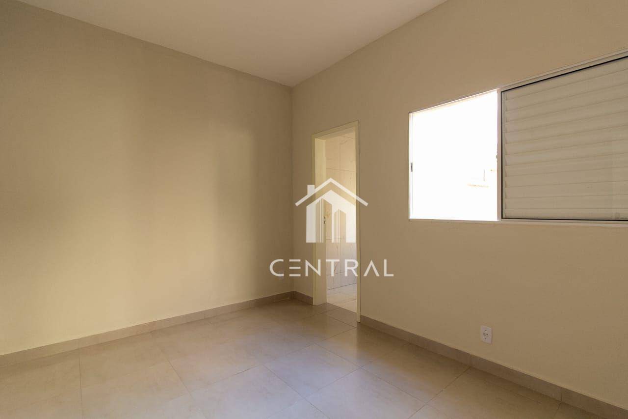 Casa à venda com 2 quartos, 60m² - Foto 23