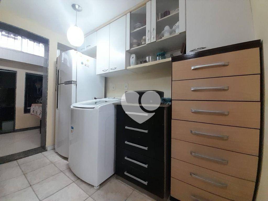 Casa à venda com 1 quarto, 75m² - Foto 4