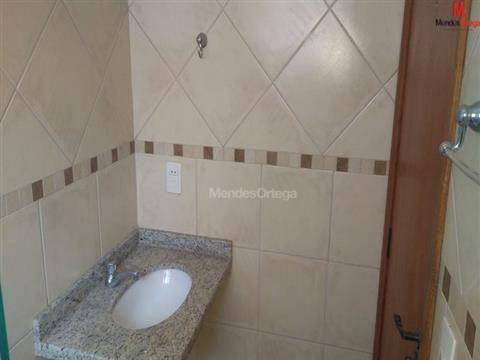 Apartamento para alugar com 2 quartos, 72m² - Foto 19