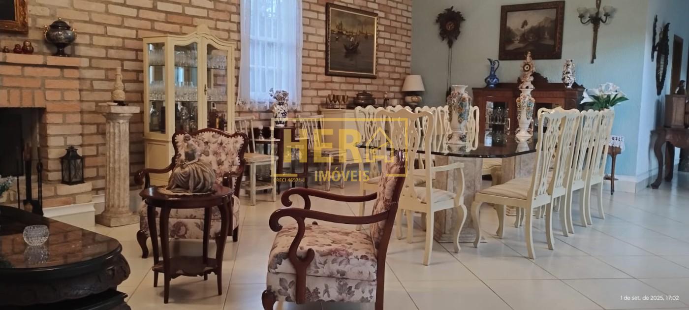 Casa de Condomínio à venda com 5 quartos, 700m² - Foto 3