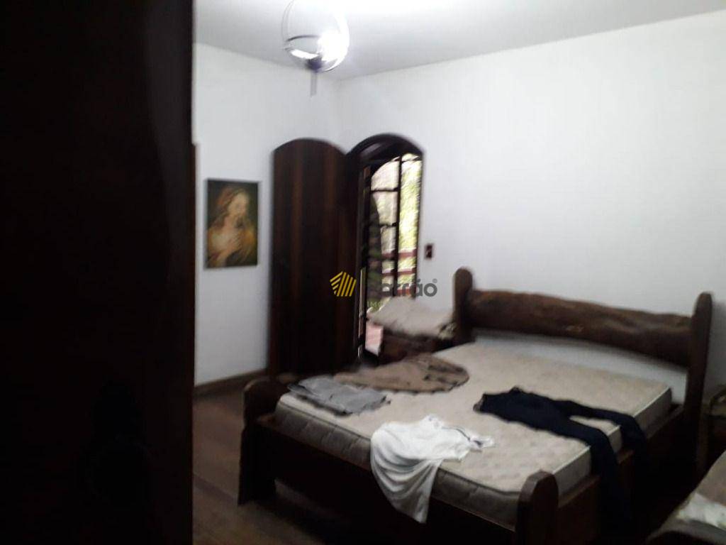 Chácara à venda e aluguel com 5 quartos, 700m² - Foto 22