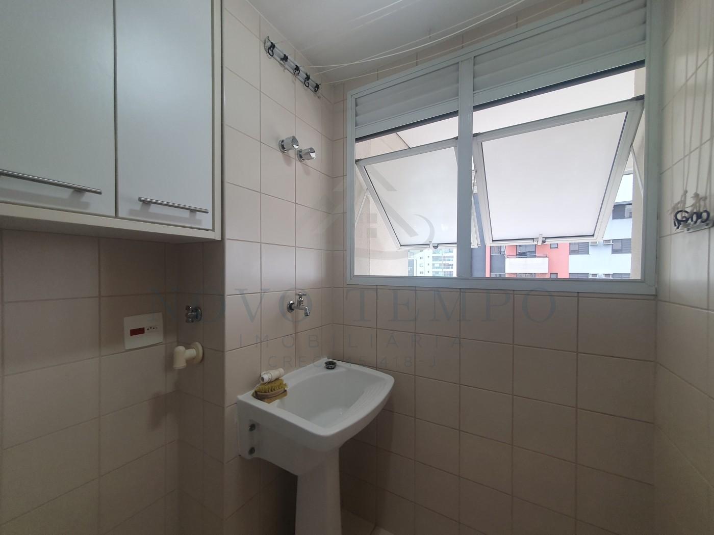 Apartamento para alugar com 1 quarto, 47m² - Foto 14