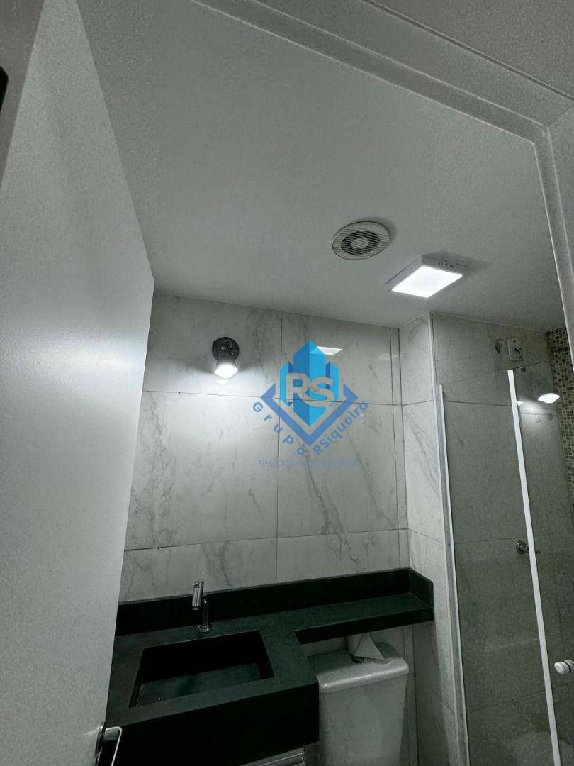 Apartamento à venda e aluguel com 2 quartos, 50m² - Foto 19