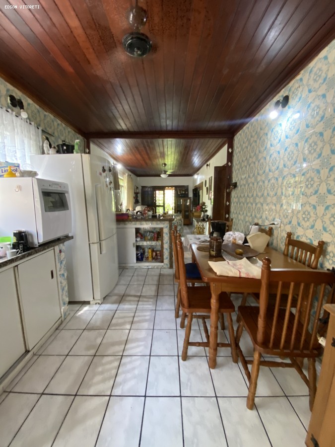 Casa para alugar com 2 quartos, 157m² - Foto 11