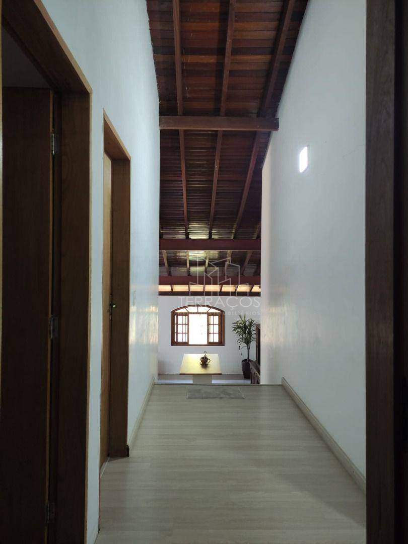 Chácara à venda com 4 quartos, 650m² - Foto 17