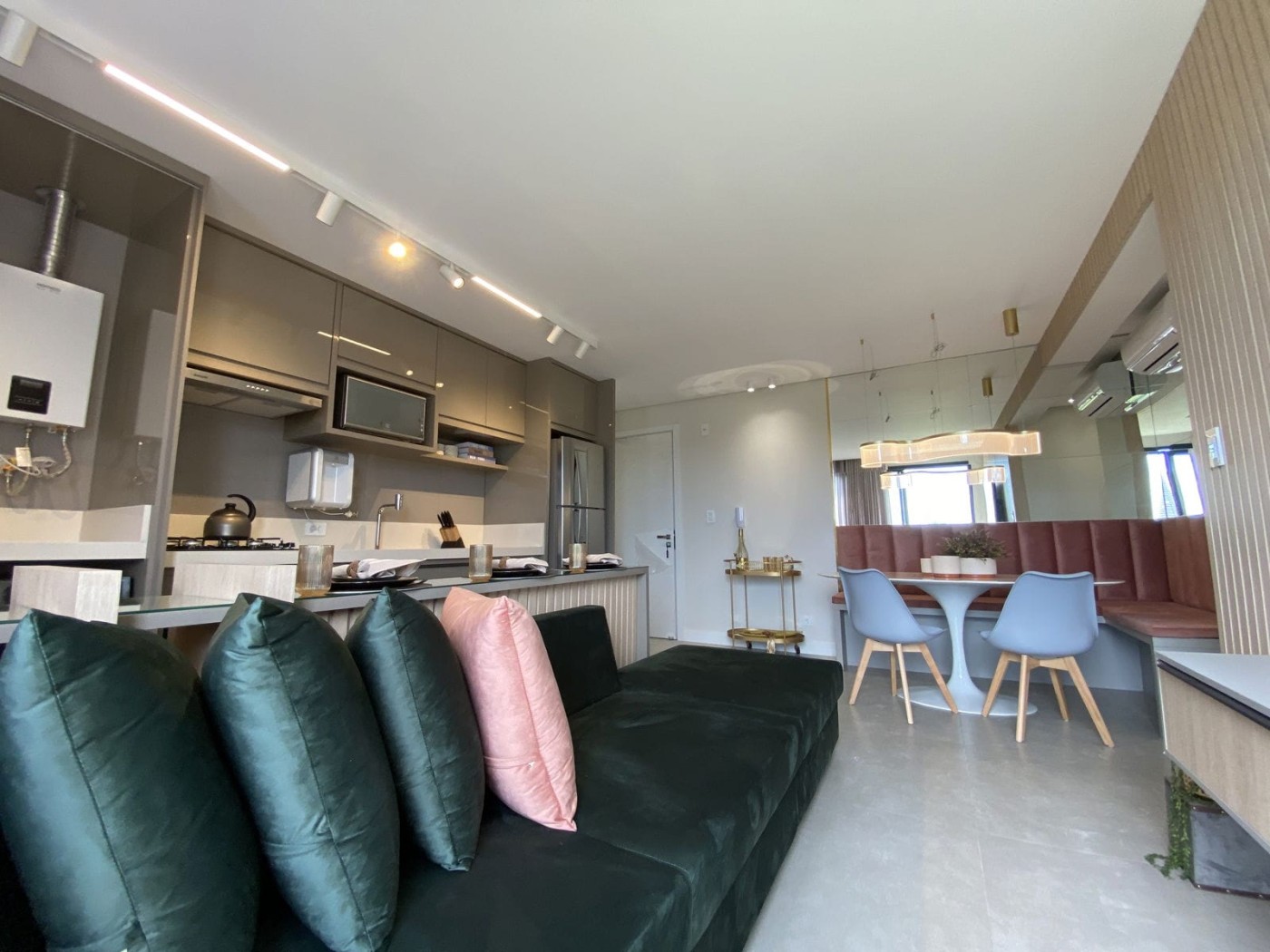 Apartamento à venda com 2 quartos, 55m² - Foto 4