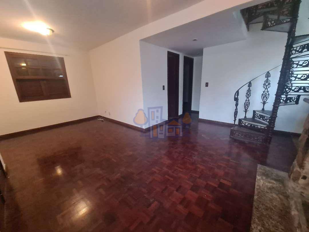 Casa de Condomínio para alugar com 3 quartos, 98m² - Foto 3