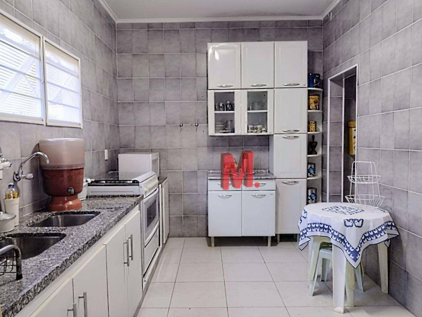 Casa de Condomínio à venda e aluguel com 3 quartos, 431m² - Foto 8
