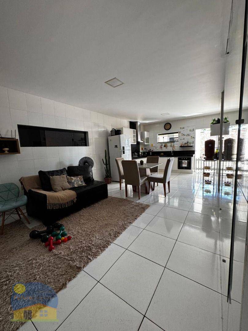 Casa à venda com 3 quartos, 120m² - Foto 8