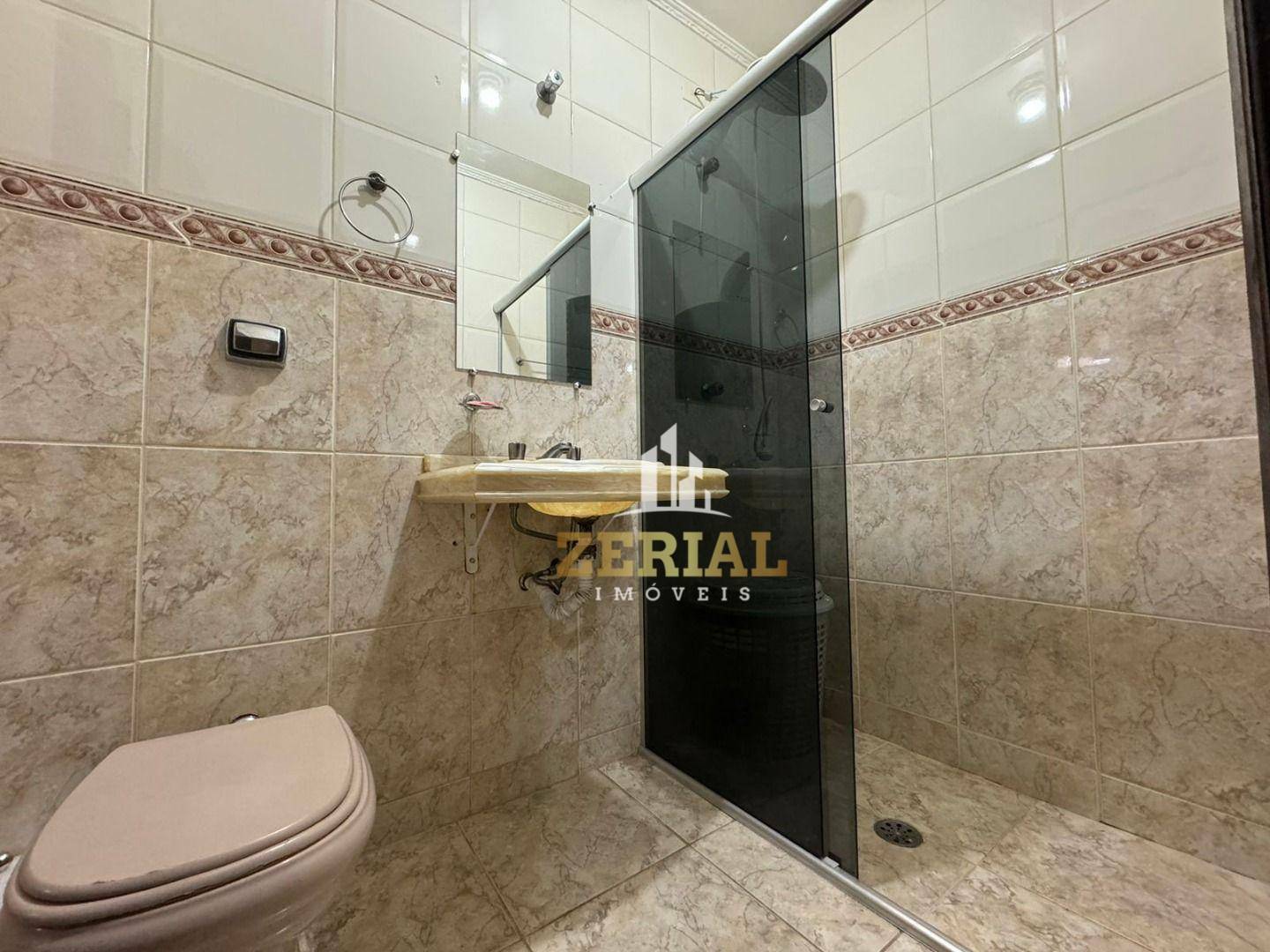 Sobrado à venda com 3 quartos, 381m² - Foto 4