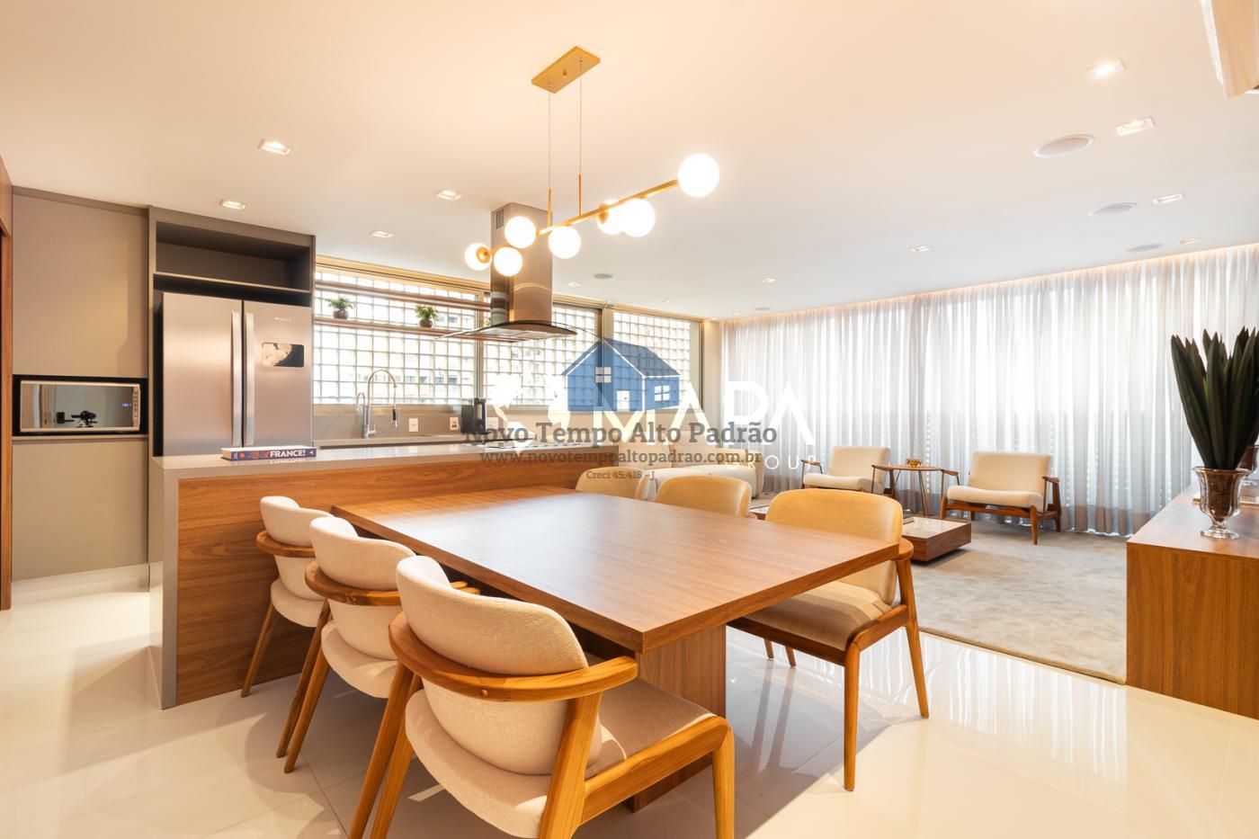 Sobrado à venda com 2 quartos, 250m² - Foto 2