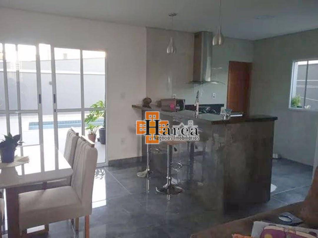 Sobrado à venda com 3 quartos, 188m² - Foto 4