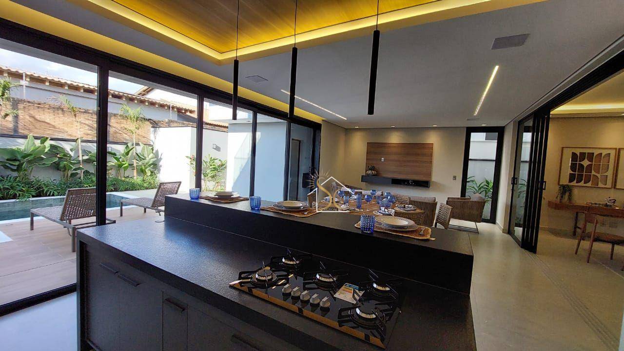 Casa de Condomínio à venda com 5 quartos, 476m² - Foto 5