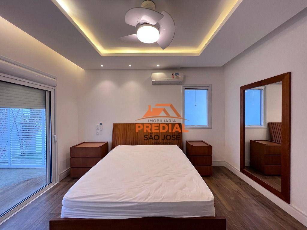 Casa de Condomínio à venda com 4 quartos, 415m² - Foto 23