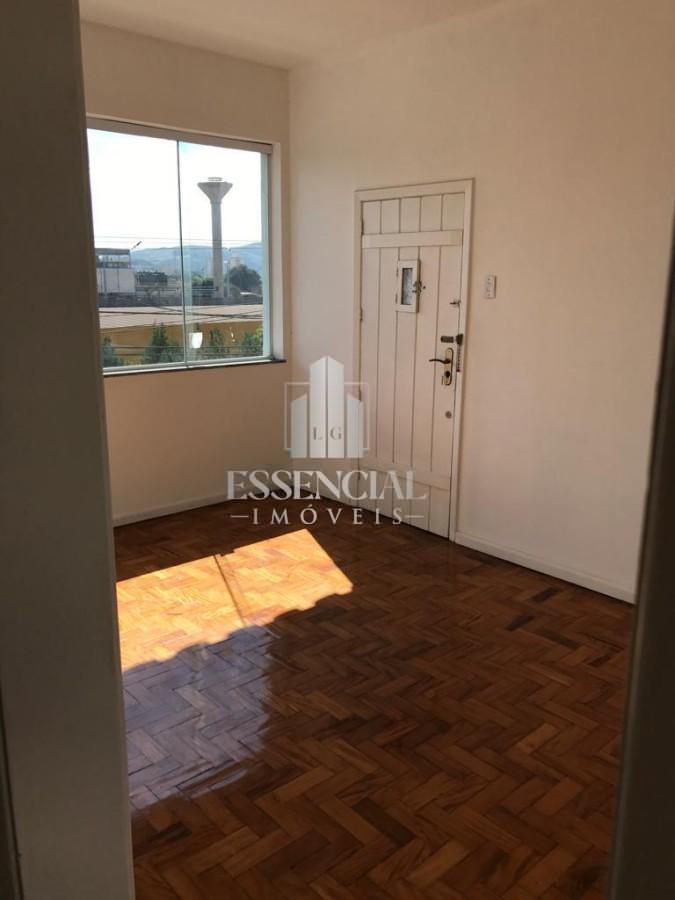 Apartamento à venda com 3 quartos, 93m² - Foto 2
