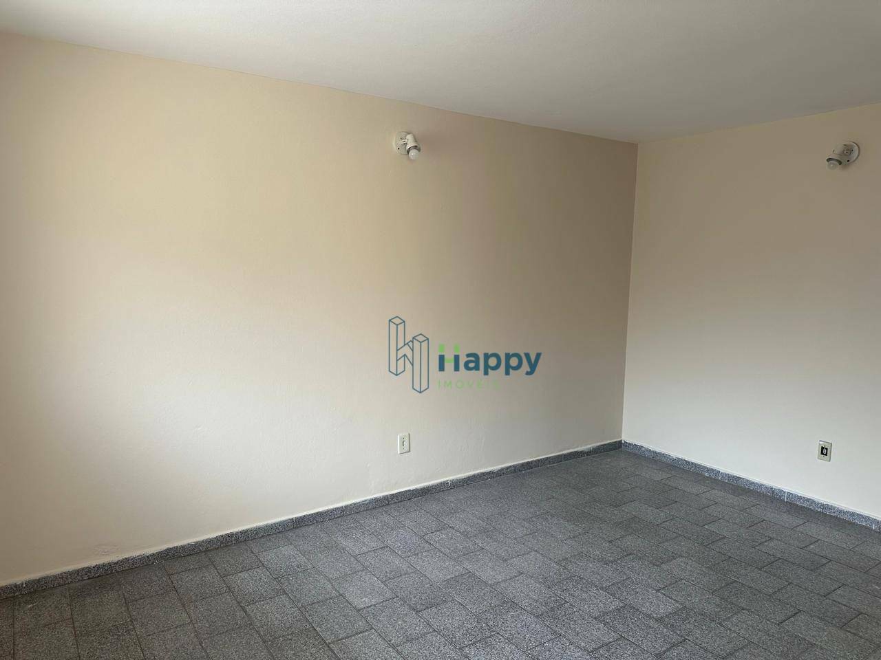 Casa para alugar com 2 quartos, 150m² - Foto 19