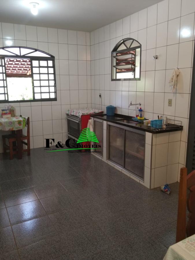 Chácara à venda com 3 quartos, 24200m² - Foto 32