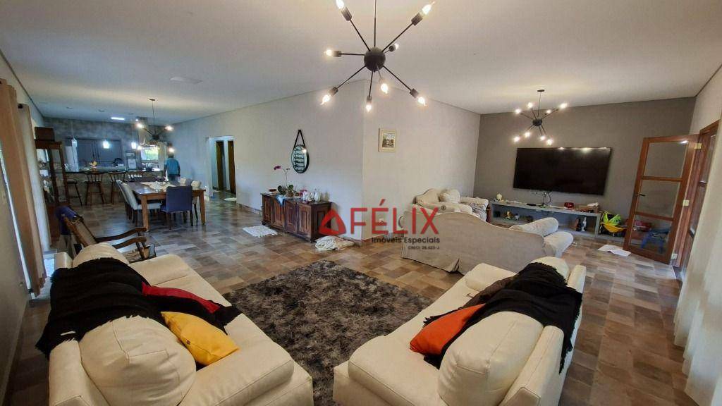 Sítio à venda com 6 quartos, 1000m² - Foto 9