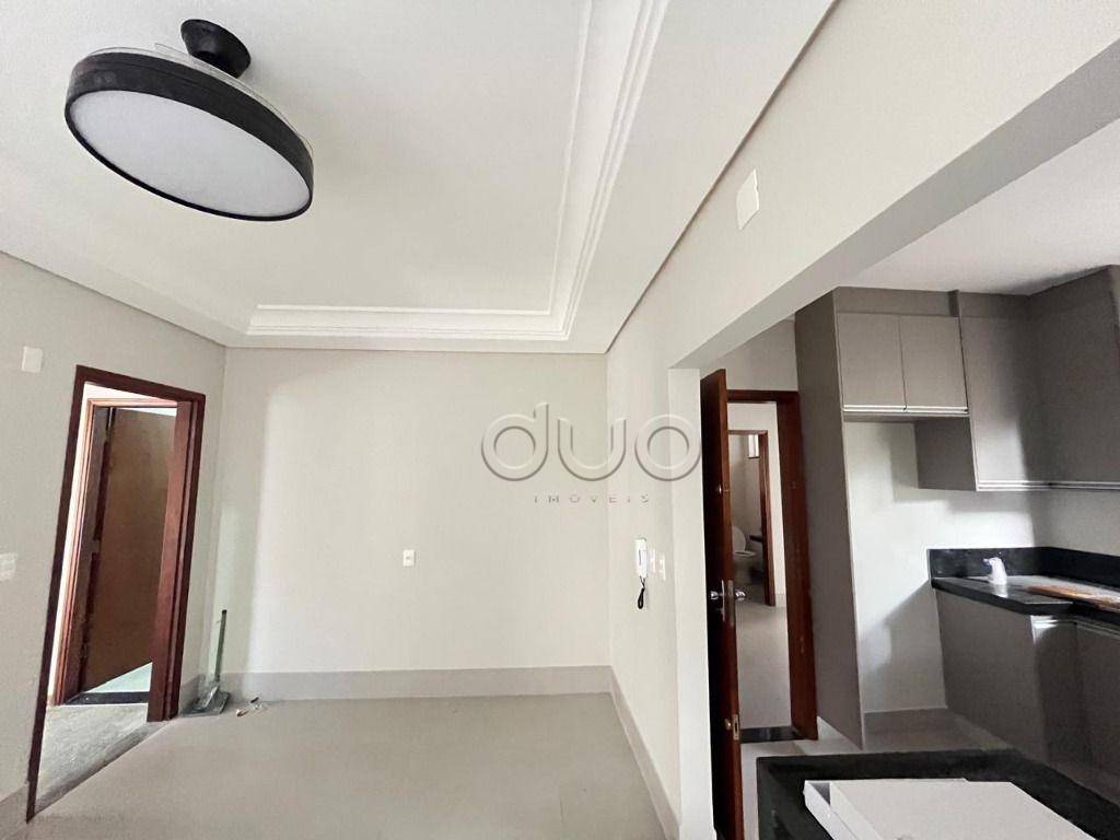 Casa à venda com 4 quartos, 200m² - Foto 23