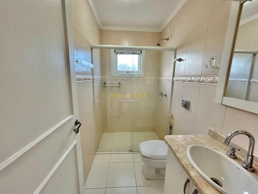 Casa de Condomínio à venda com 4 quartos, 220m² - Foto 34