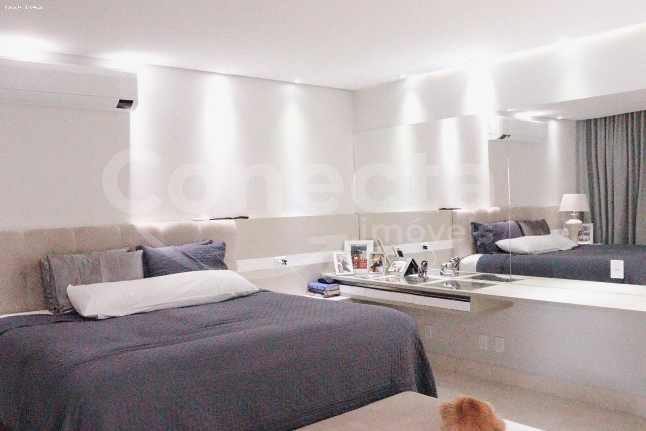 Casa de Condomínio à venda com 3 quartos, 310m² - Foto 3