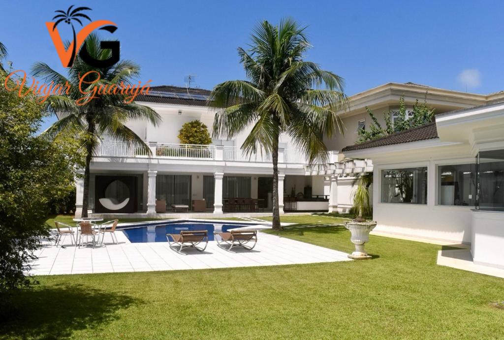 Casa à venda com 6 quartos, 657m² - Foto 2