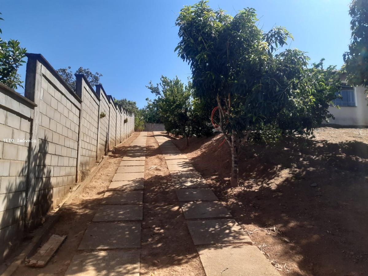 Sítio à venda com 2 quartos, 1000m² - Foto 11