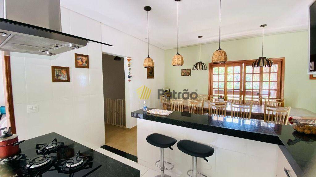 Casa à venda com 3 quartos, 474m² - Foto 45