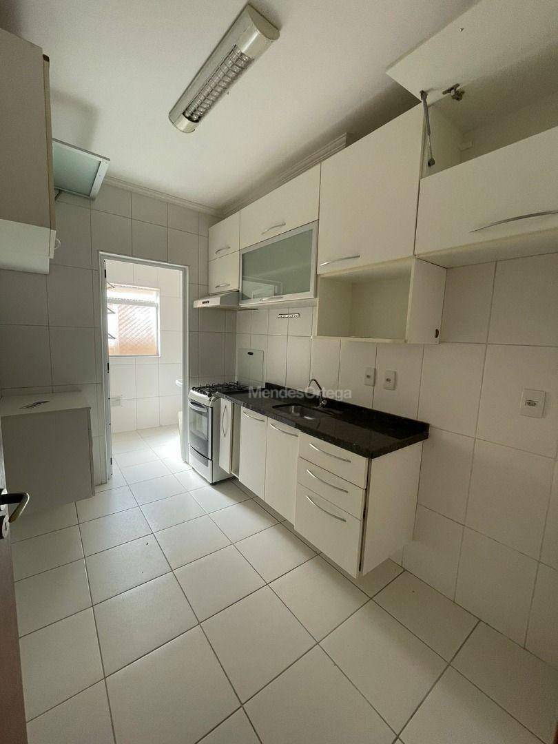 Apartamento à venda com 2 quartos, 60m² - Foto 18
