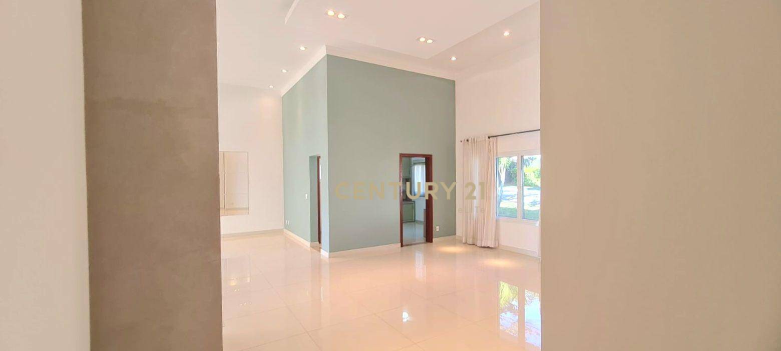 Casa de Condomínio para alugar com 3 quartos, 335m² - Foto 7