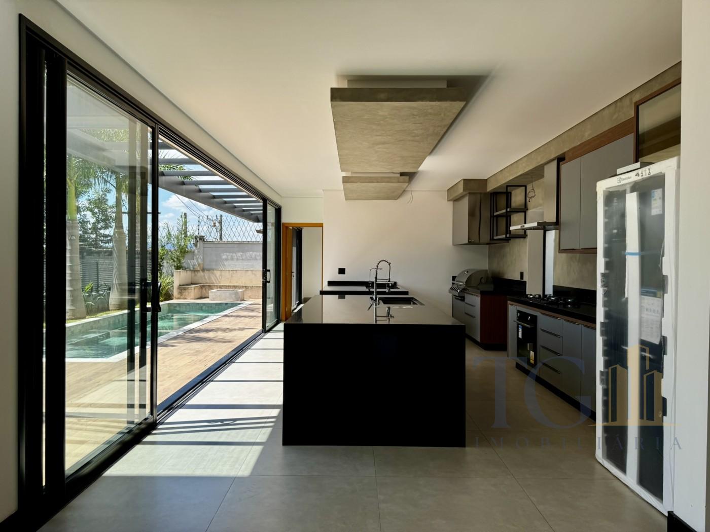 Casa de Condomínio à venda com 4 quartos, 380m² - Foto 8