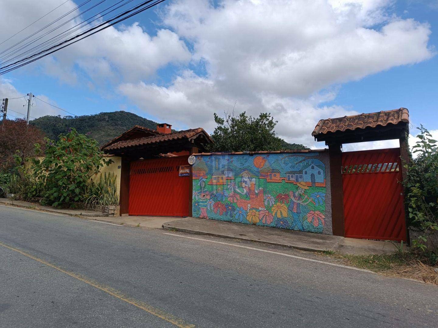 Casa para alugar com 3 quartos, 148m² - Foto 2