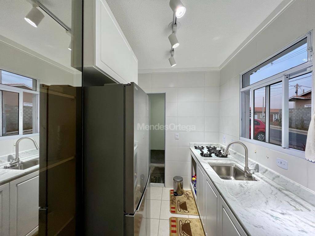 Casa de Condomínio à venda com 2 quartos, 49m² - Foto 17