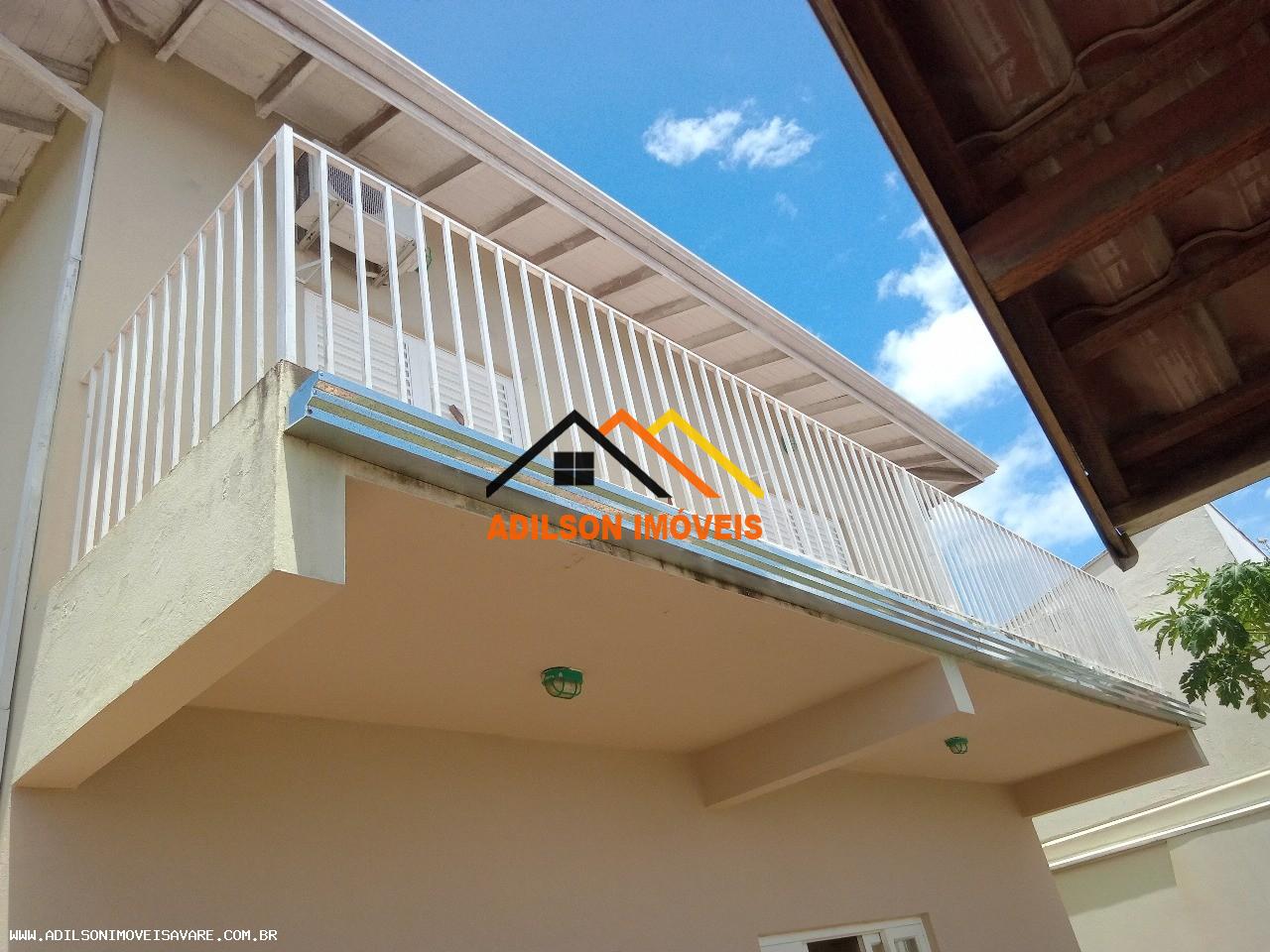 Casa à venda com 5 quartos, 139m² - Foto 4
